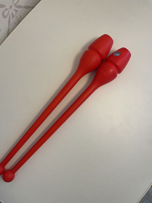 Булавы для гимнастики