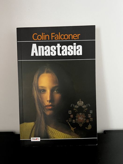 Carti pentru adolescenți