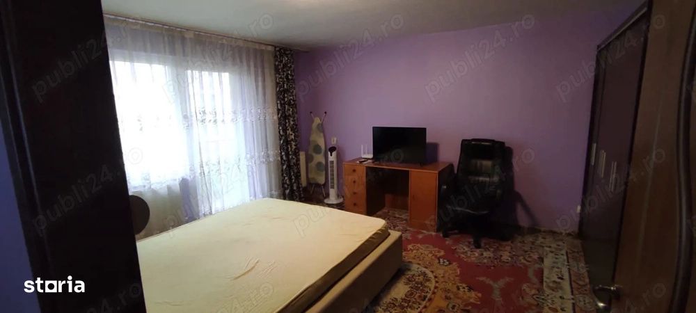 Apartament la etaj intermediar, balcon, zona Eroilor