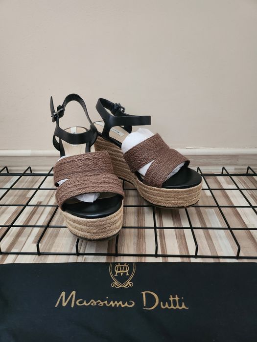 Сандали обувки Massimo Dutti