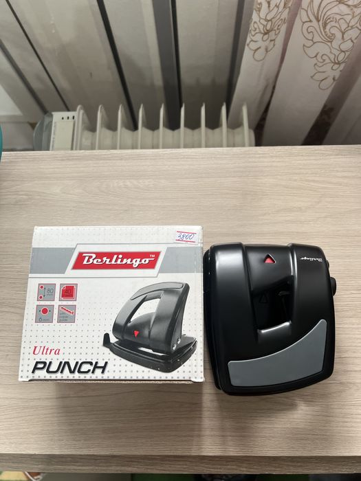 Дырокол новый