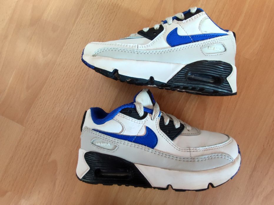 Маратонки Nike air max uk 12.5 eur 31