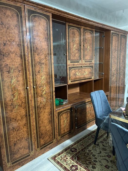 Стенка шкаф за 230 000