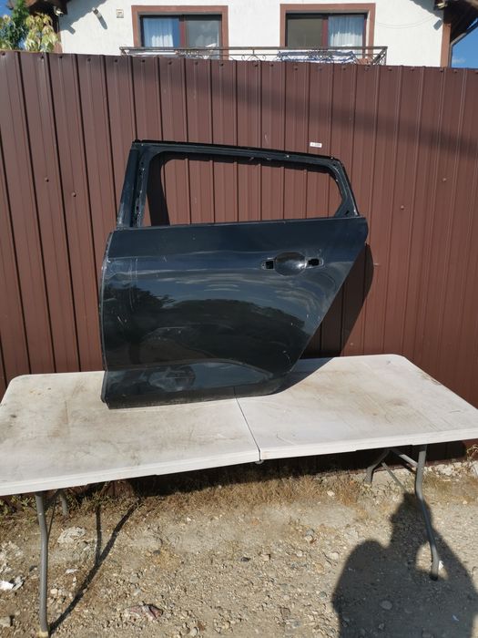 Ușă stânga spate Renault megane 4 combi break brec sw