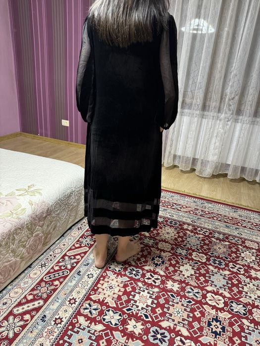 Королевский бархат, шикарное платье