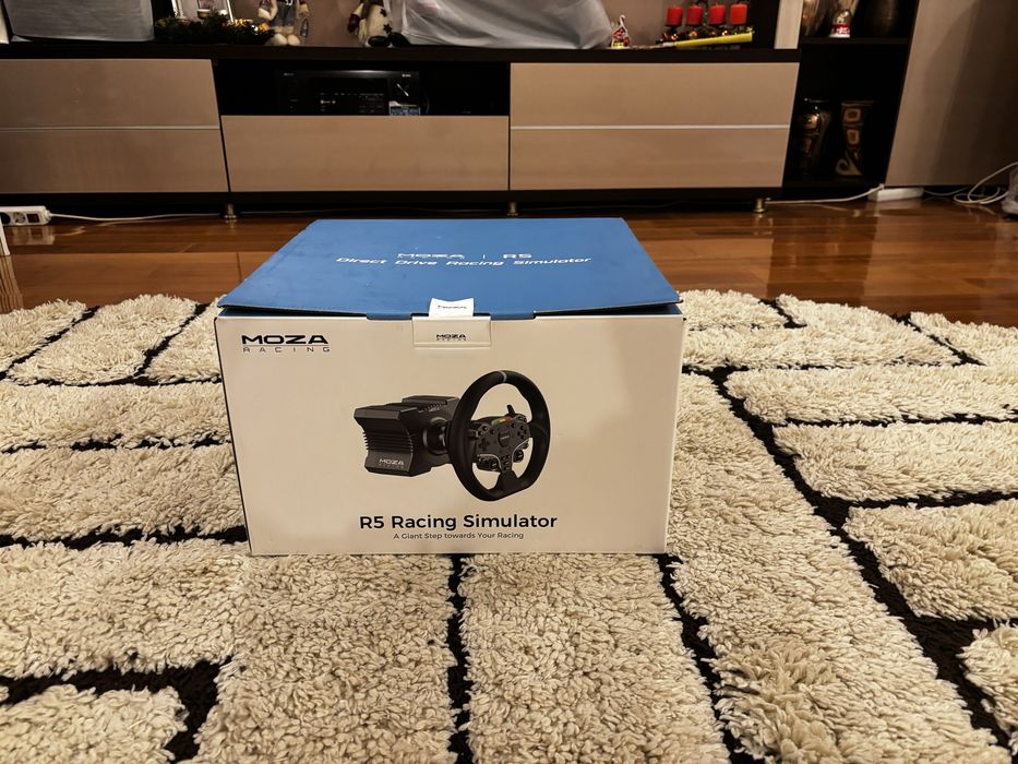 Volan gaming DD Moza R5, cu 5,5Nm cuplu, FULL BOX, IN STARE PERFECTA