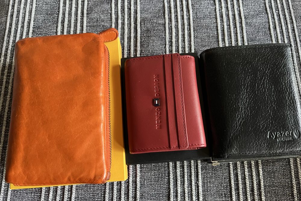 Продавам колекция нови портфейли