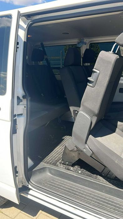 Volkswagen KOMBI, 9 locuri