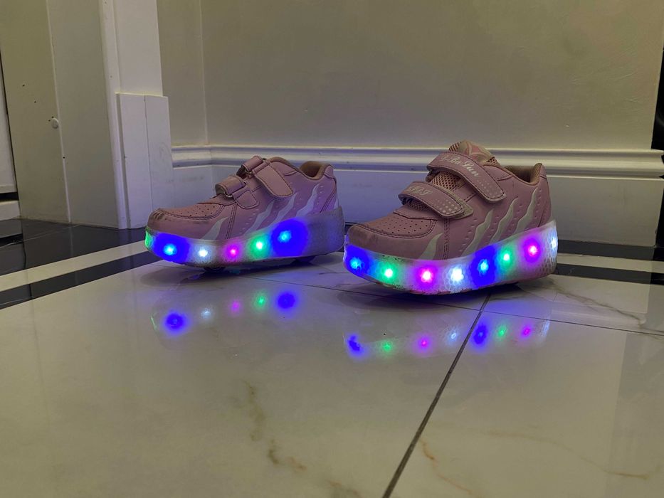 Роликовые кроссовки детские