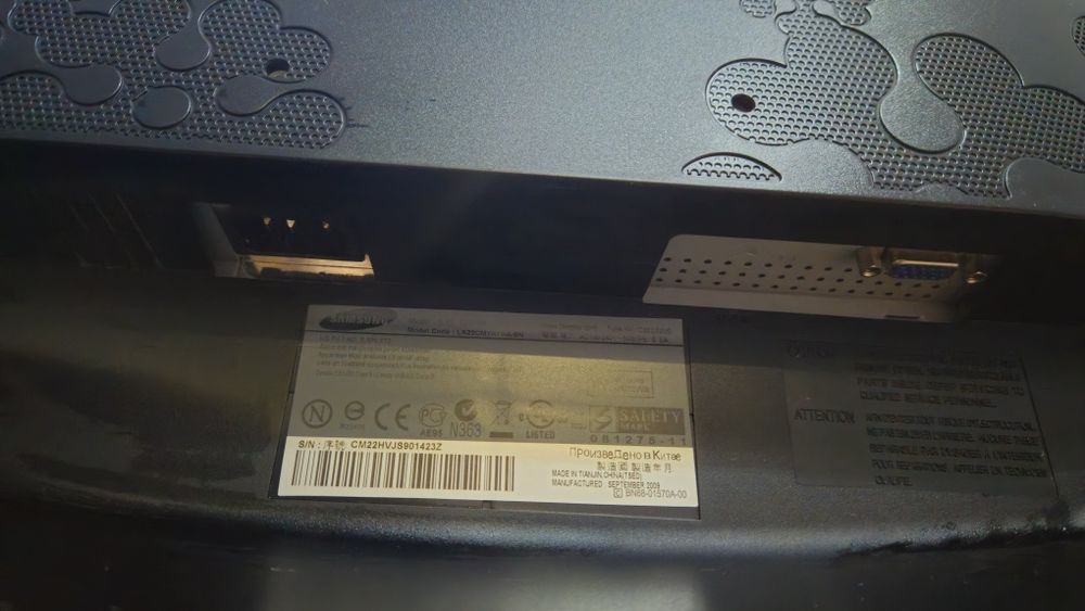 Монитор Samsung 22 дюйма
