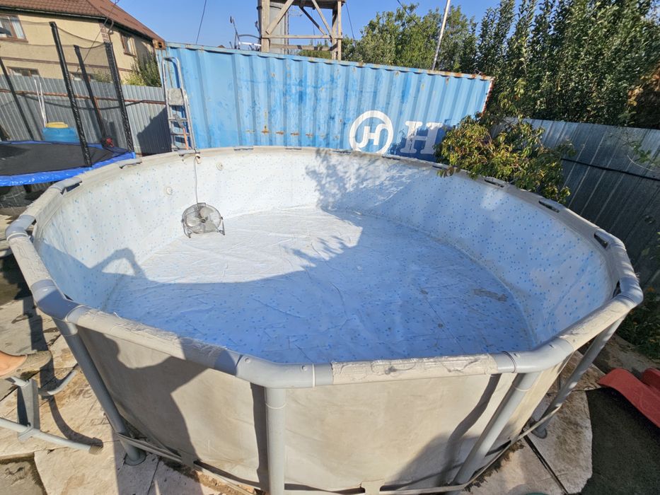 бассейн диаметр 4,88м глубина 1,22м