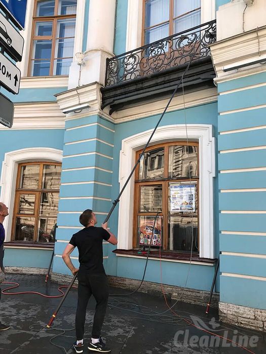 Мойка фасад и окон
