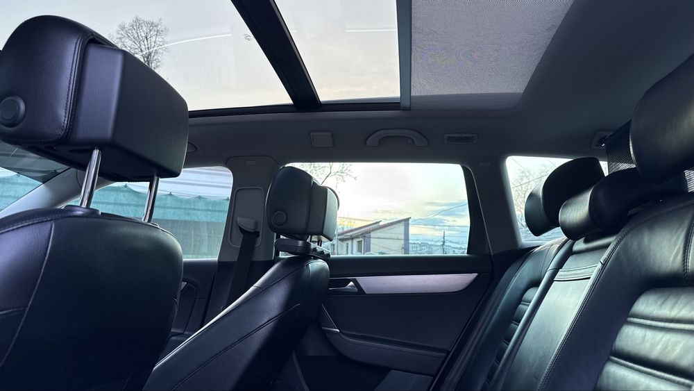 Passat B 7  DSG 2.0 TDI 170 cp panoramă