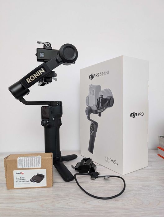 DJI RS3 mini (ca nou) + montura Arca-Swiss Small Rig 4195