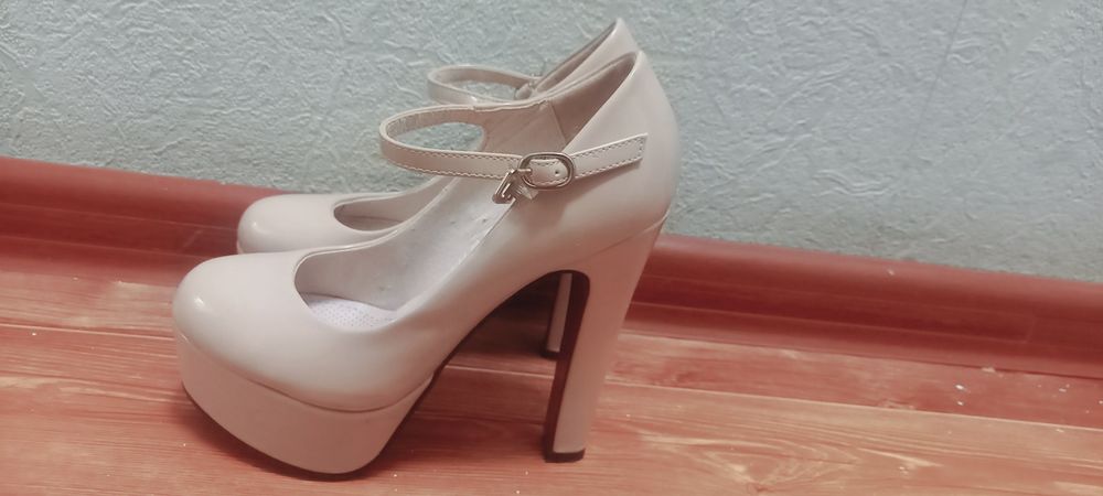 Туфли , одевались 1 раз