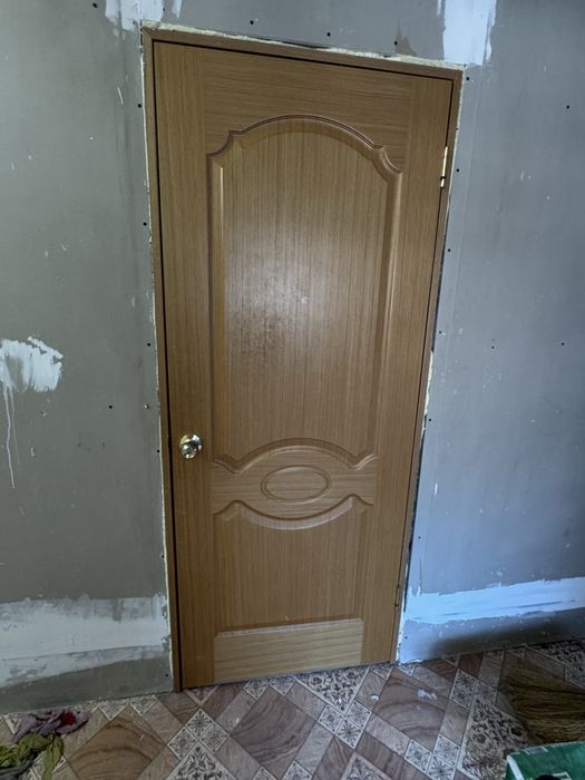 продам двери б/у