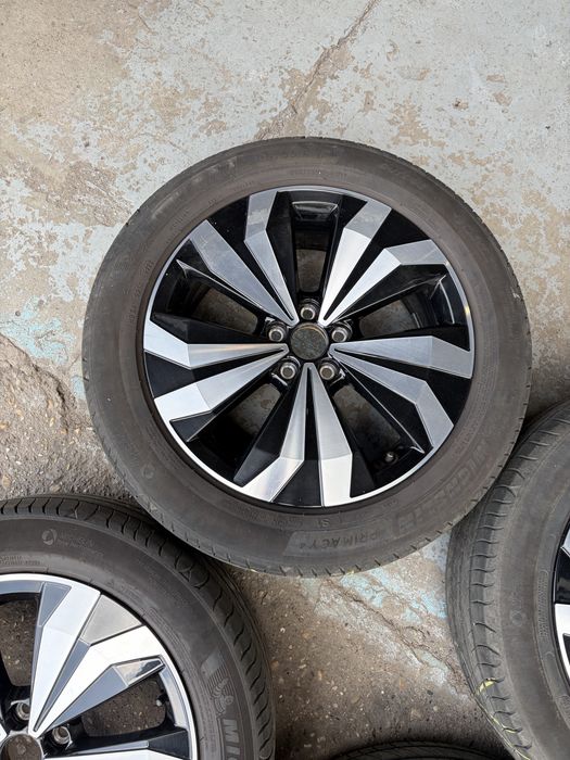 4бр. Джанти с гуми 17-ки 5х100 Vw,Skoda,Seat