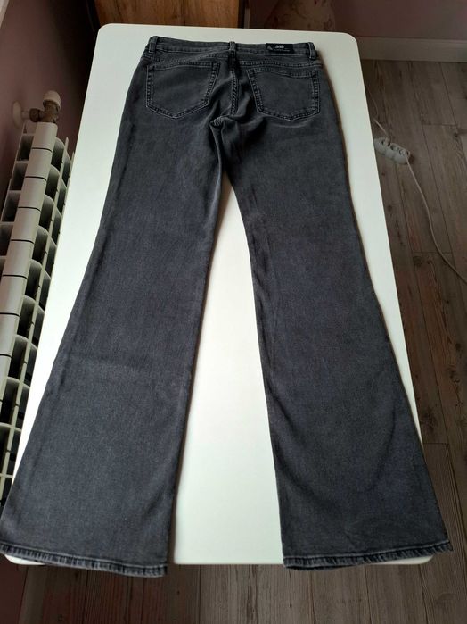 Нови дамски дънки H&M  - размер 38 , цвят графит