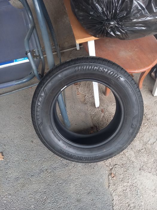 Продам летние шины на Раф Bricetone