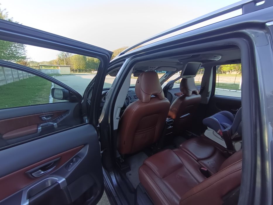 Volvo XC90  summum