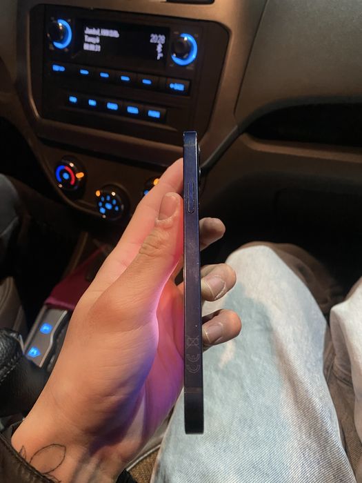 Iphone 12 синий 64gb