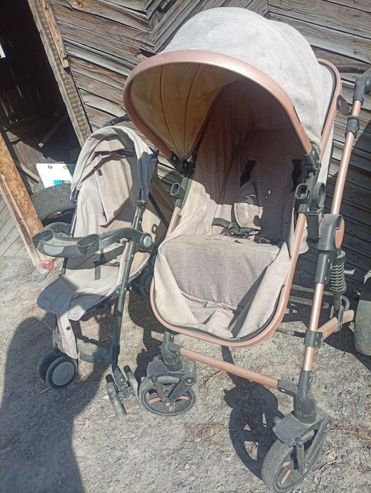Детские коляски и стул для кормления