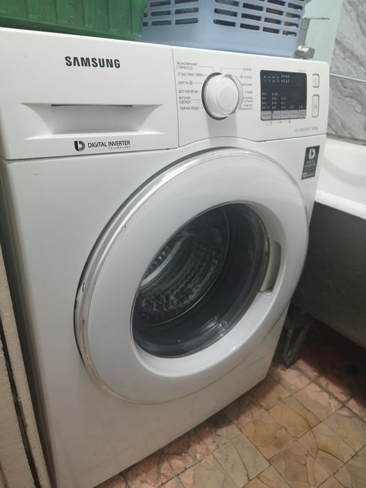 Стиральная машинка Samsung 6 кг в отличном состоянии