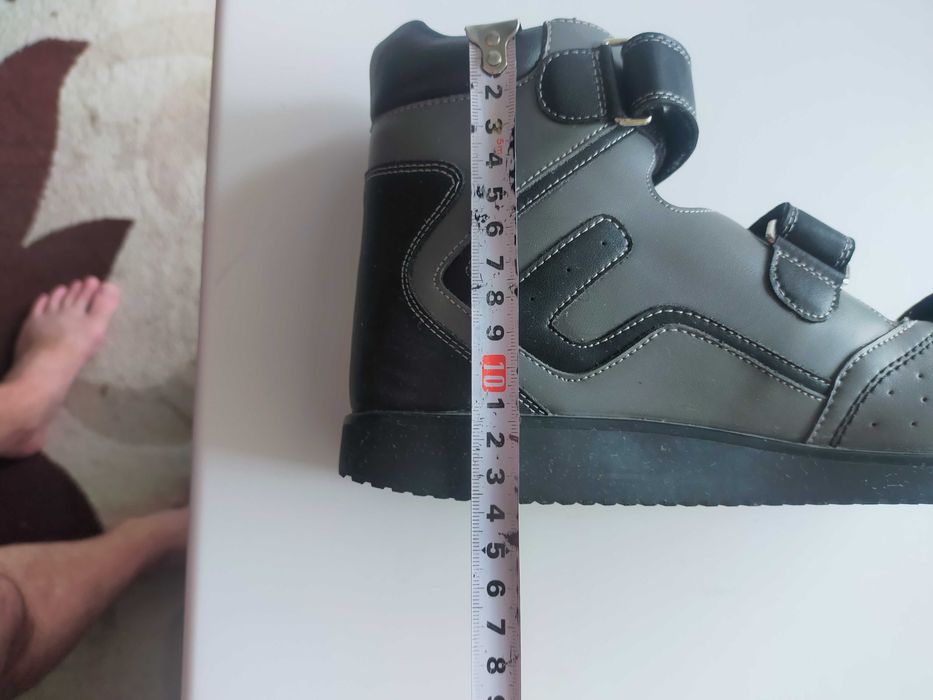 Продам сандали ортопедические