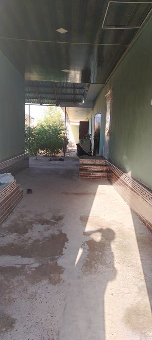 Ховли сотилади 4 сотихли кадастр килинган сув газ энергия бор