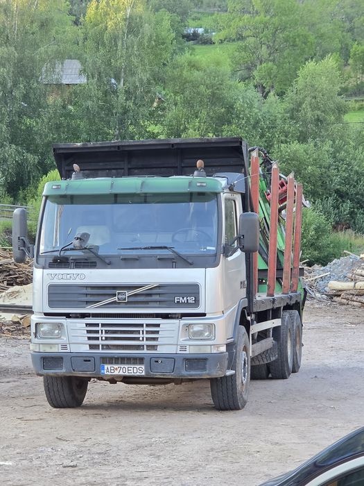 Camion forestier Volvo FM 12 , 327.000 reali, verificabili, macara forestieră profesionala