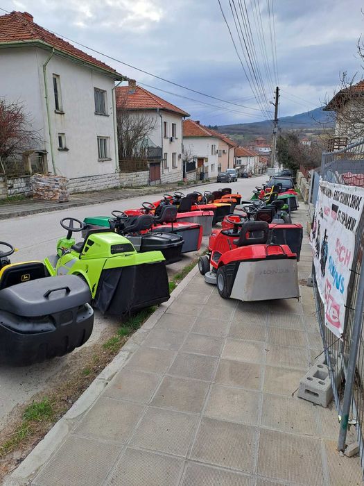 Продавам тракторни косачки внос от Германия на цени от 800 до 3000 евро.