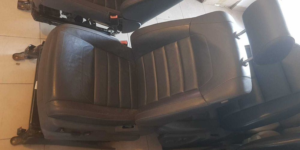 Bara Capota Broasca Usa Rulou Aeroterma Volan airbag Scaune Touareg 7L