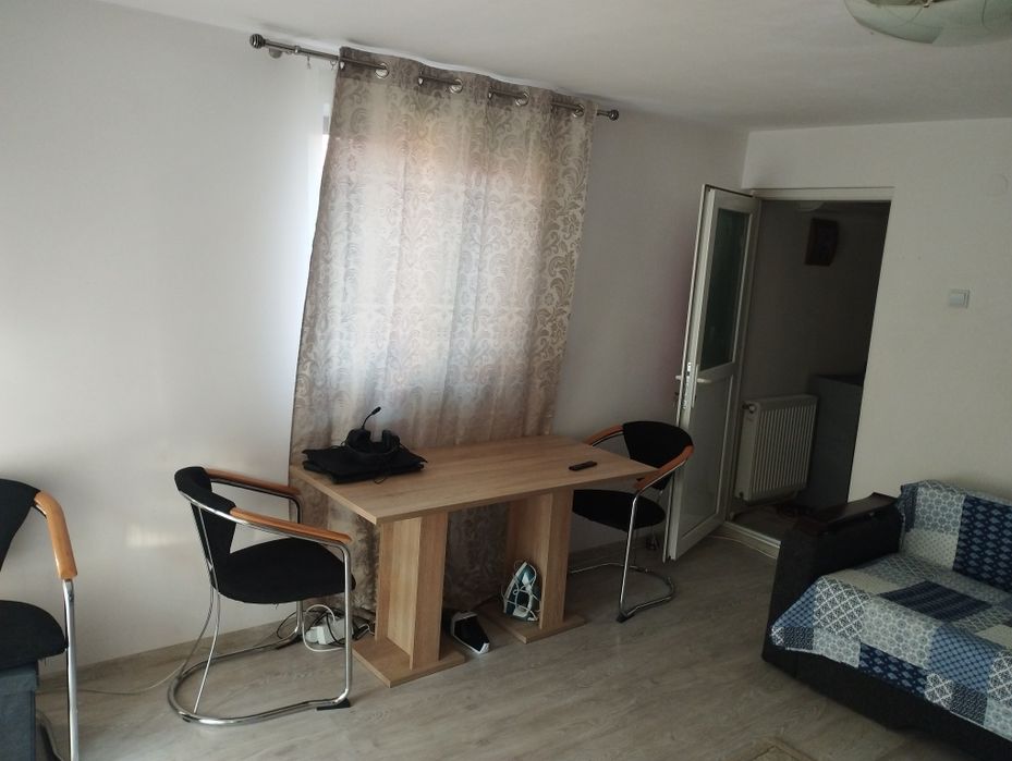 Vând apartament 2 camere
