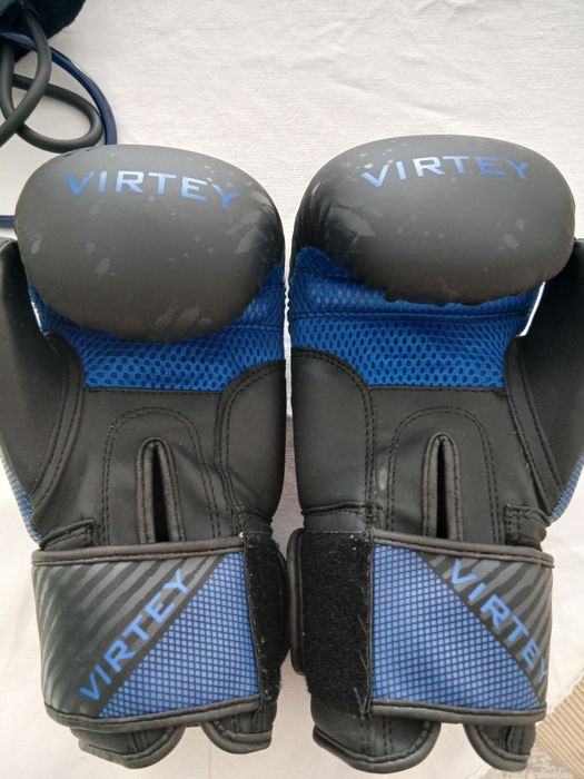 Боксерские перчатки VIRTEY 12 унций