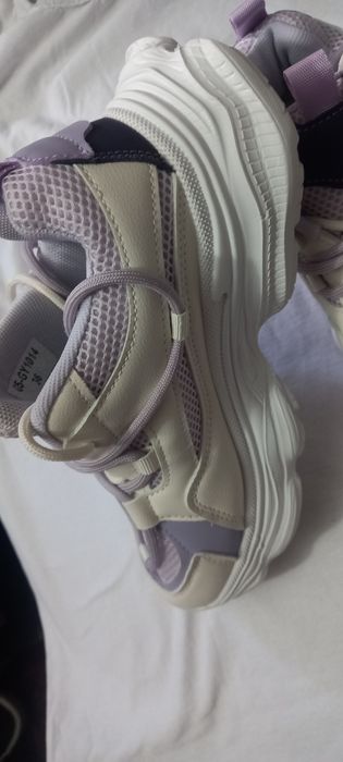 Adidas de dama sun folosit