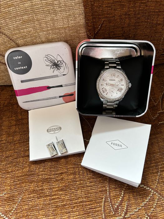 Fossil часовник AM4481