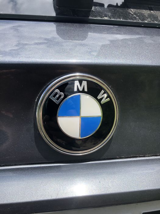 Задна емблема тип Бмв е46 комби люспа 65мм емблема тип Bmw e46
