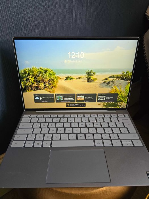 Премиум Ултрабук лаптоп Dell XPS 13 (9315) i5 / 16GB RAM / 512GB SSD