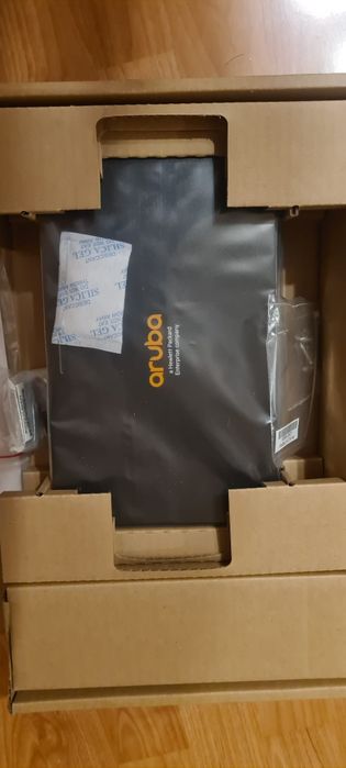 Vand switch HP Aruba 2530 8G