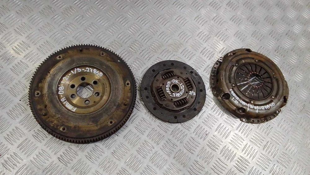 Съединител Skoda Fabia 1.2i 2008г.