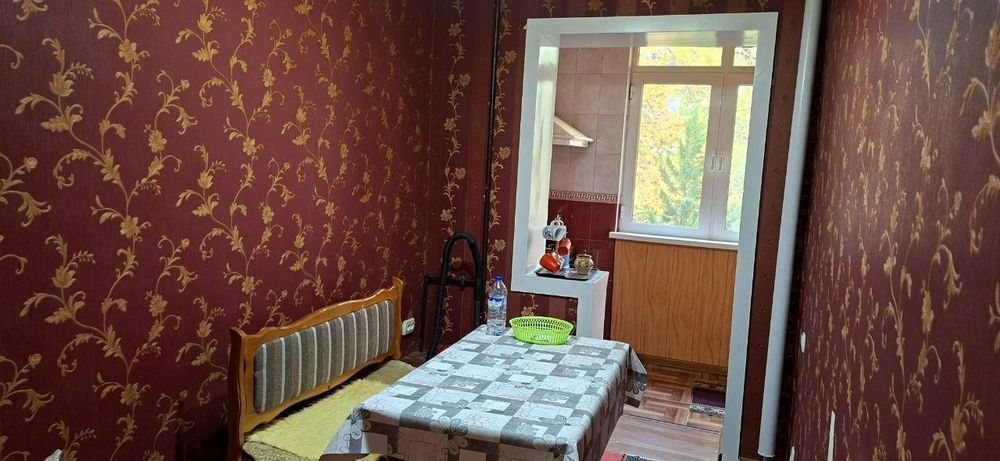 Сдается 2 х  комнатная квартира Юнусабаде 18