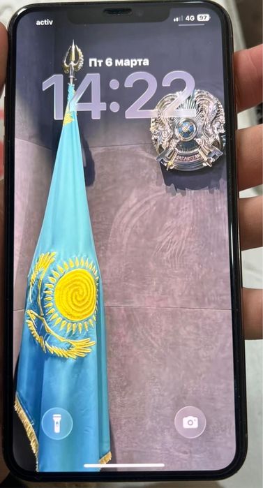 Продам айфон 11 про макс