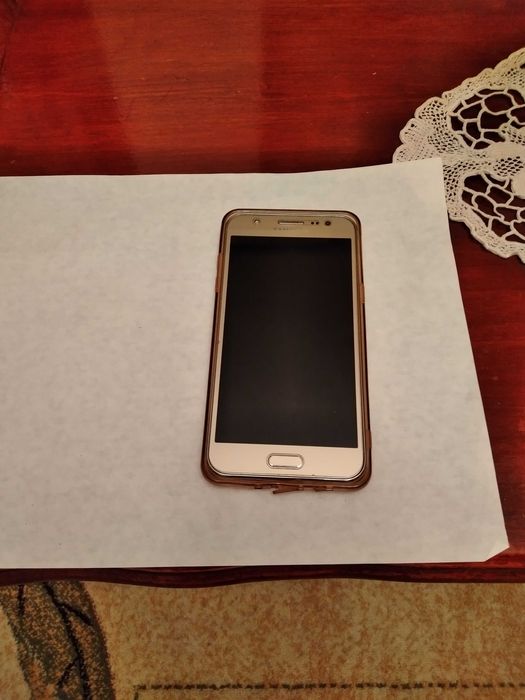 Vand Samsung Galaxy J5