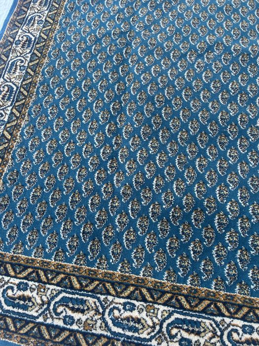 Продам ковер шерстяной