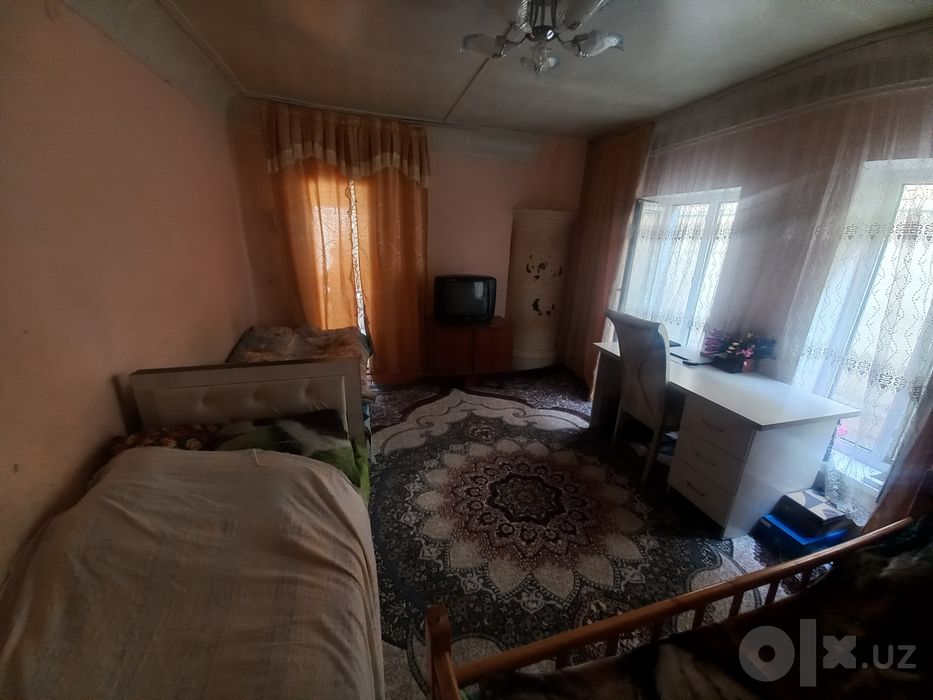 Hovli sotiladi. Mirzo-Ulugbek Oltin tepa mahallasidan