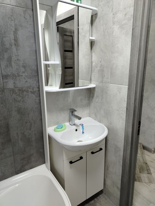 Продам 2 комнатную квартиру