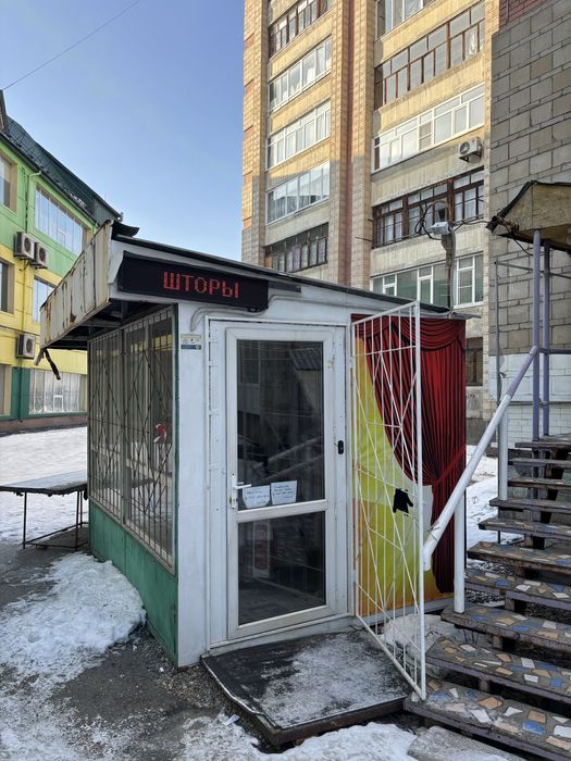 Продам киоск большой.