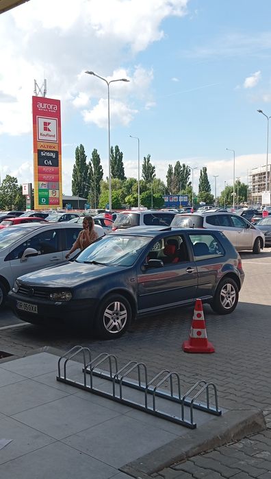Vând golf 4 1.9 asz