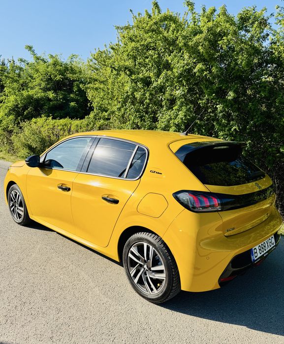 Vand Peugeot 208, 2023,  Allure pack