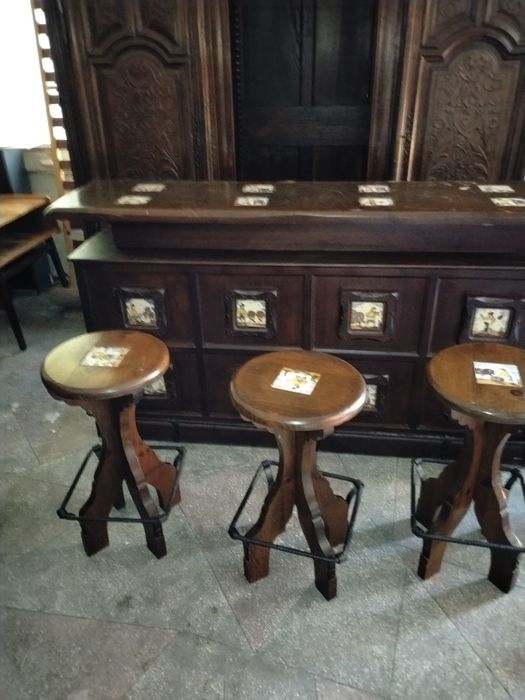 Bar antic cu 3 scaune